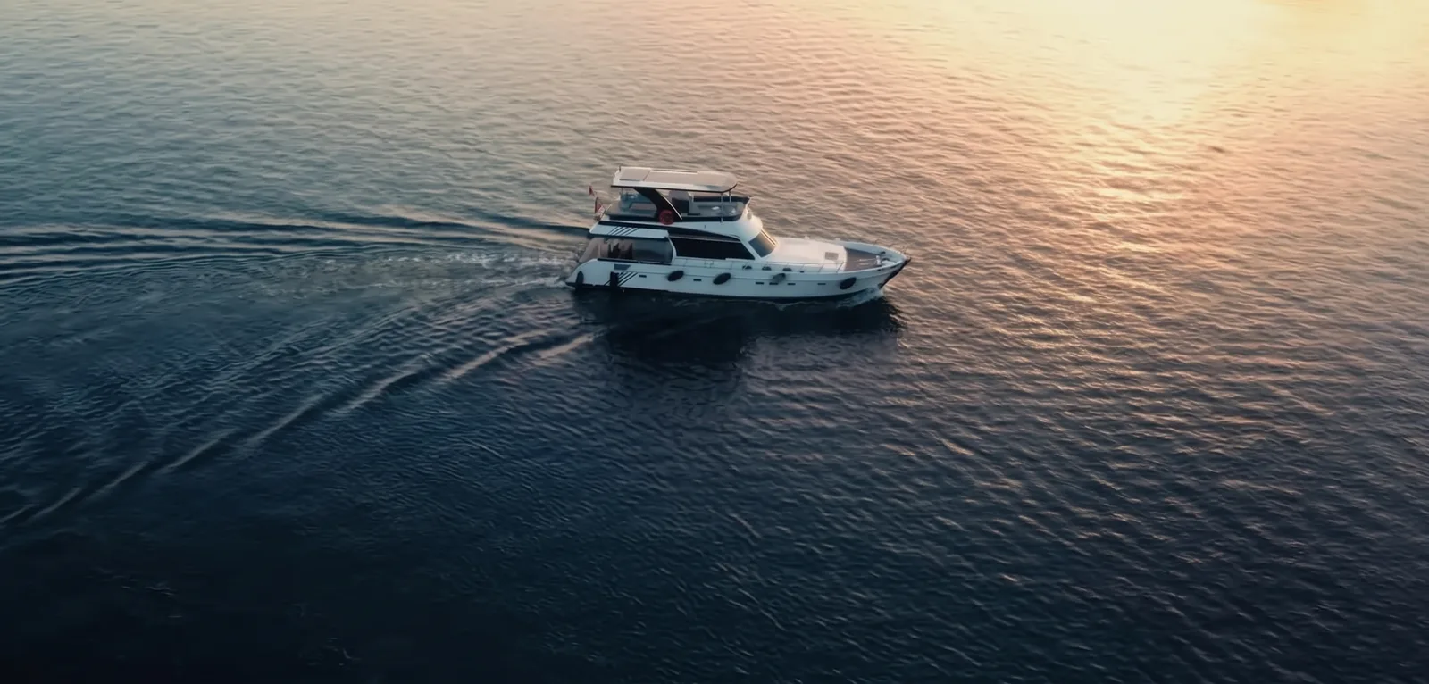 Y-119 · Yacht a motore · 16 m