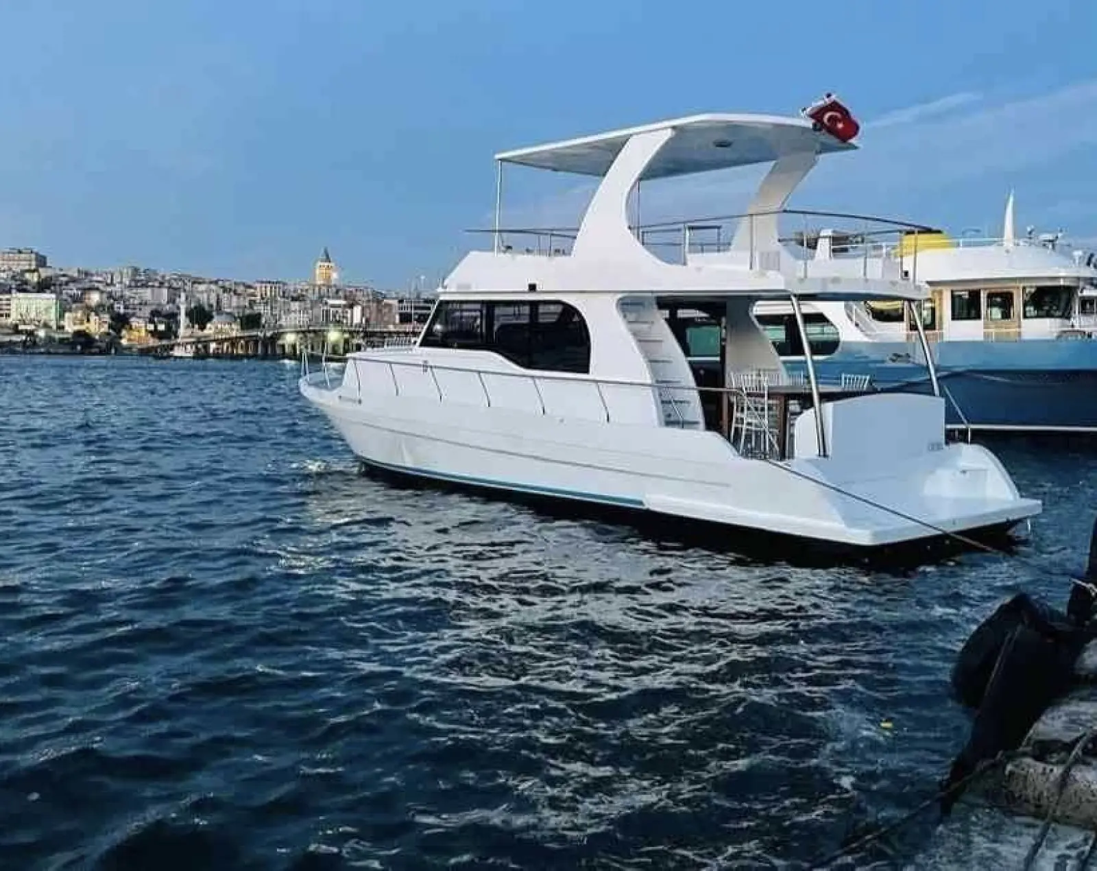 Y-109 · Yacht a motore · 14 m